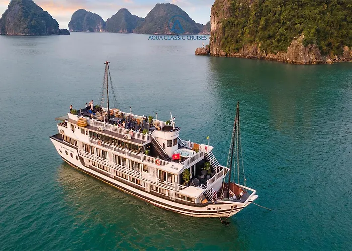 Aqua Classic Cruise