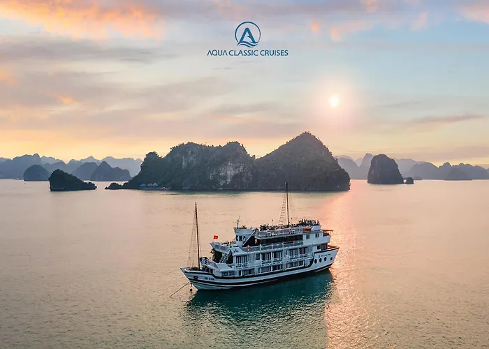 Botel Aqua Classic Cruise 5*