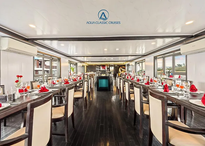 Aqua Classic Cruise Botel Hạ Long